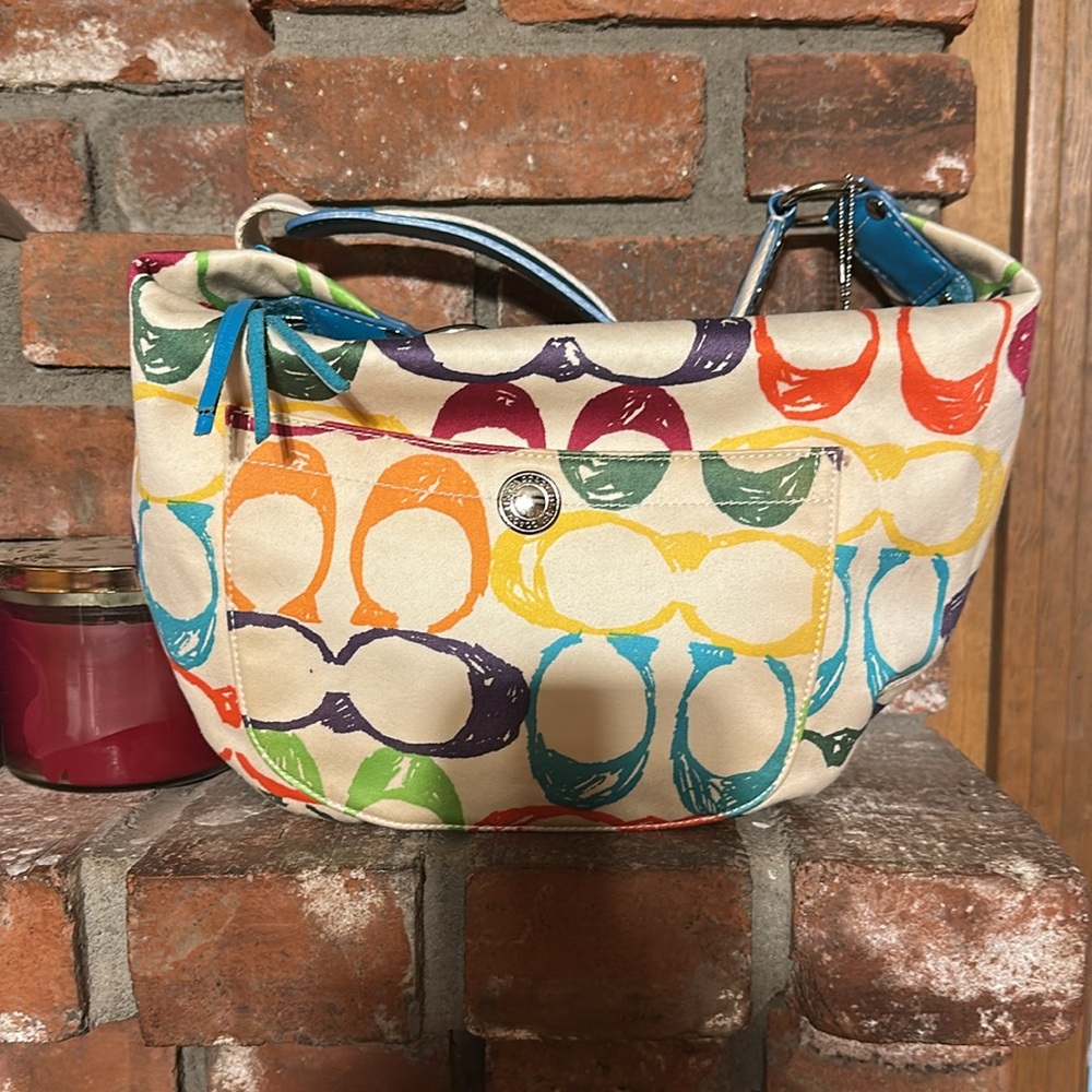 Coach Hampton Scribble Hobo bag - Picture 10 of 11